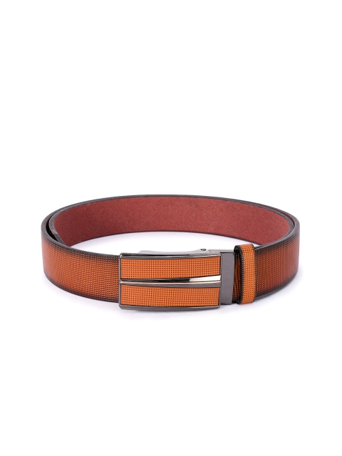 

BuckleUp Men Tan Woven Design Leather Belt