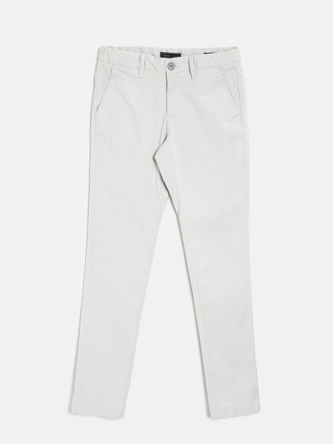 

Indian Terrain Boys Grey Regular Fit Solid Trousers