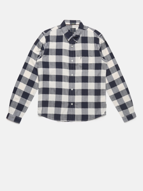 

Indian Terrain Boys Navy Blue & White Regular Fit Checked Casual Shirt
