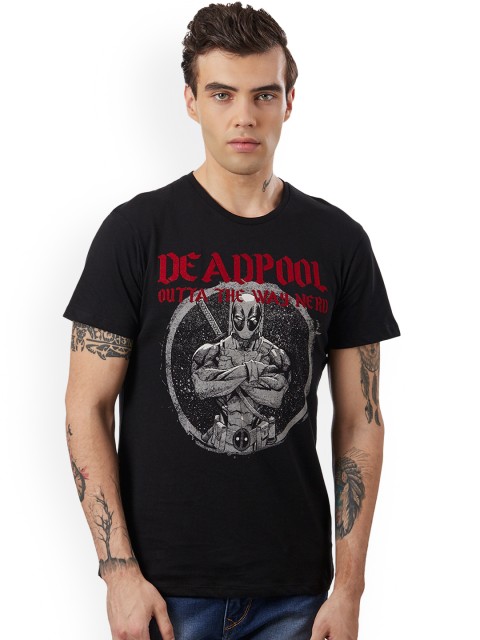 

Free Authority Men Black DEADPOOL Printed Round Neck T-Shirt