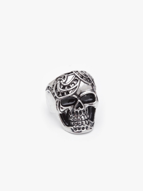 

JEWEL JUNCTION Men Silver-Toned Textured Stainless Steel Ring