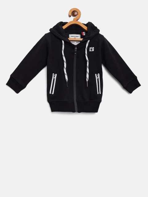 

Gini and Jony Boys Black Solid Hooded Sweatshirt