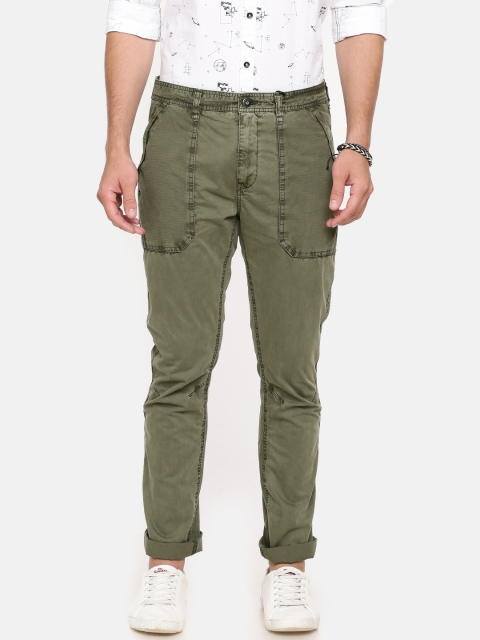 

Breakbounce Men Green Solid Regular Fit Chinos