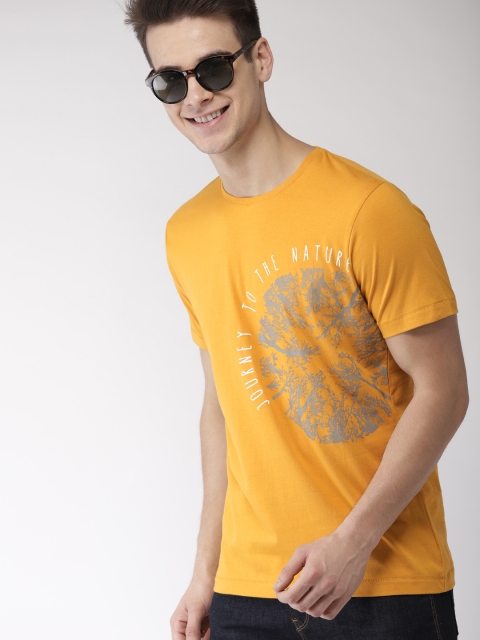 

Mast & Harbour Men Mustard Yellow Printed Round Neck T-shirt