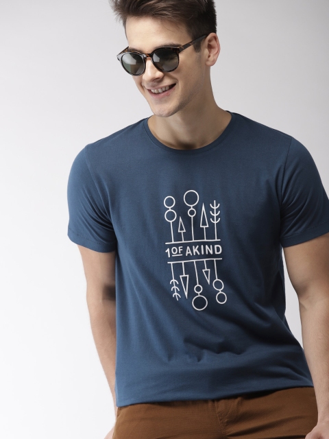 

Mast & Harbour Men Blue Printed Round Neck T-shirt
