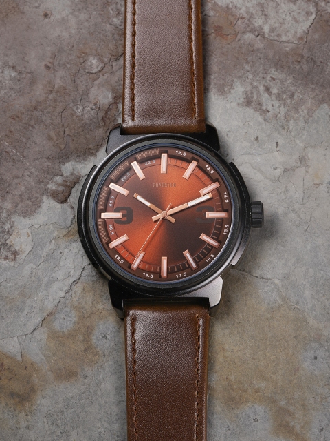 

Roadster Men Brown Analogue Watch MFB-PN-WTH-6140G