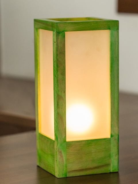 

ExclusiveLane Green Solid Column Lamp