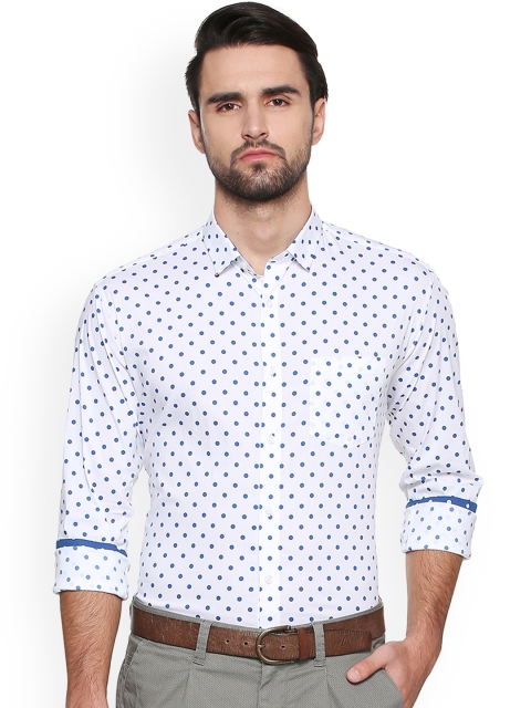 

V Dot Men White Printed Slim Fit Semiformal Shirt