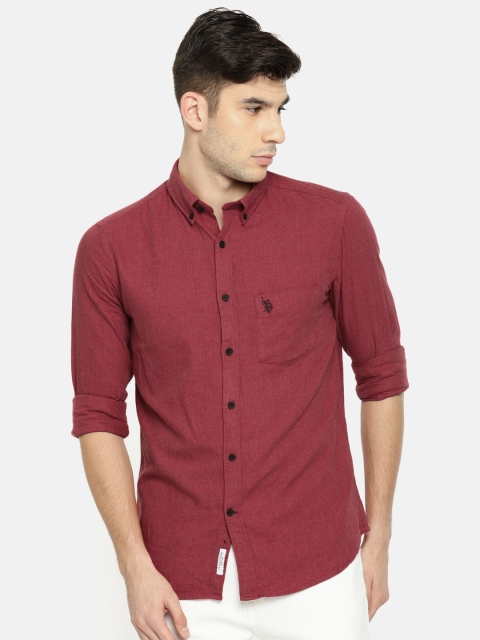 

U.S. Polo Assn. Men Red Regular Fit Solid Casual Shirt