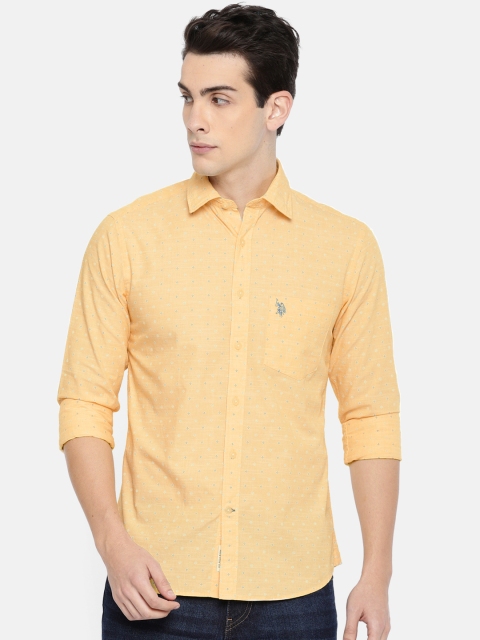 

U.S. Polo Assn. Men Yellow Regular Fit Printed Casual Shirt