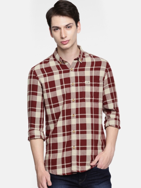 

U.S. Polo Assn. Denim Co. Men Maroon & Off-White Regular Fit Checked Casual Shirt