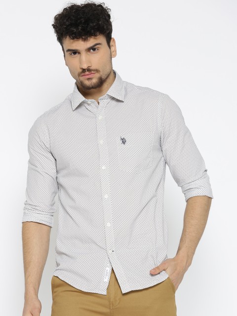 

U.S. Polo Assn. Men White & Beige Tailored Fit Printed Casual Shirt