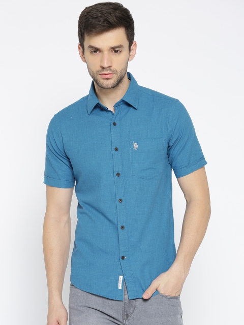 

U.S. Polo Assn. Men Blue Tailored Fit Solid Casual Shirt