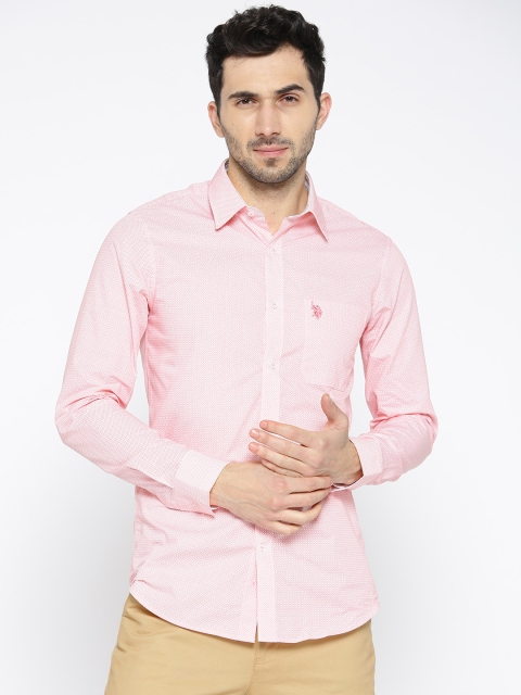

U.S. Polo Assn. Men Pink Tailored Fit Printed Casual Shirt