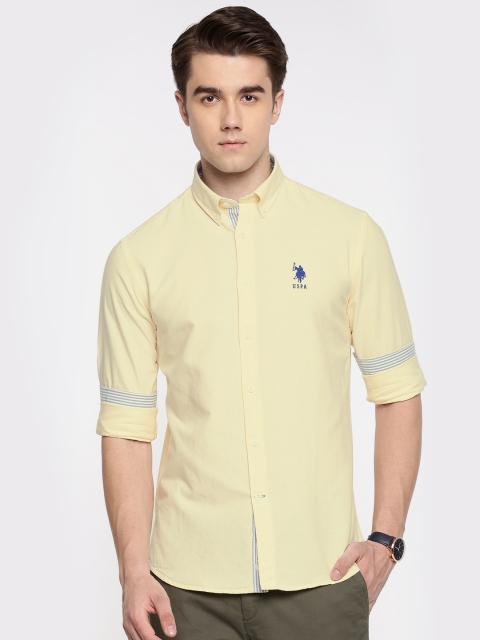 

U.S. Polo Assn. Men Yellow Tailored Fit Solid Casual Shirt