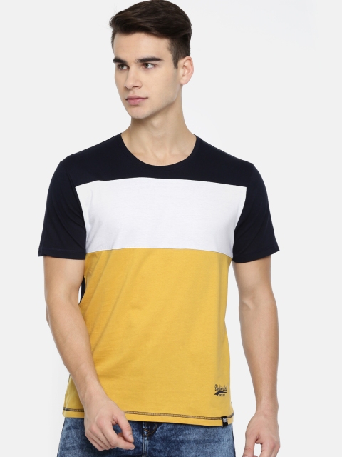 

Ecko Unltd Men Mustard Colourblocked Round Neck T-shirt