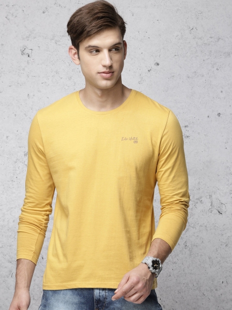 

Ecko Unltd Men Mustard Yellow Solid Round Neck T-shirt