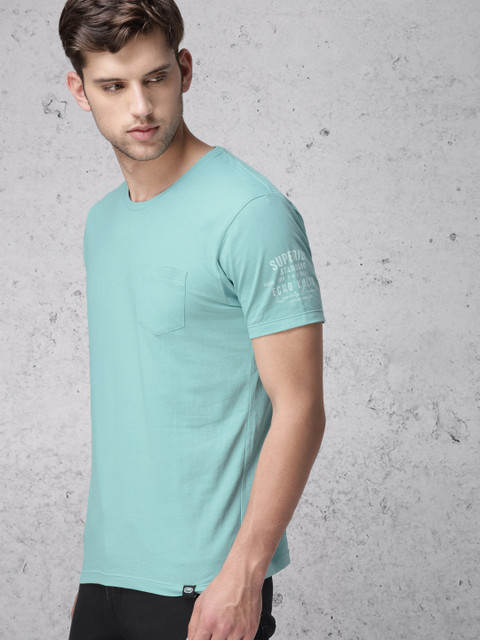 

Ecko Unltd Men Sea Green Solid Round Neck T-shirt
