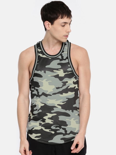 

SKULT by Shahid Kapoor Men Olive Green & Beige Printed Round Neck T-shirt