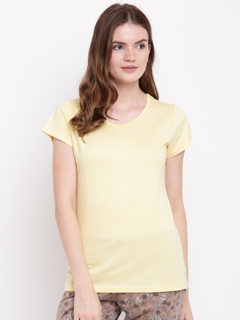 

Kanvin Yellow Solid Lounge T-shirt MJKSS107T