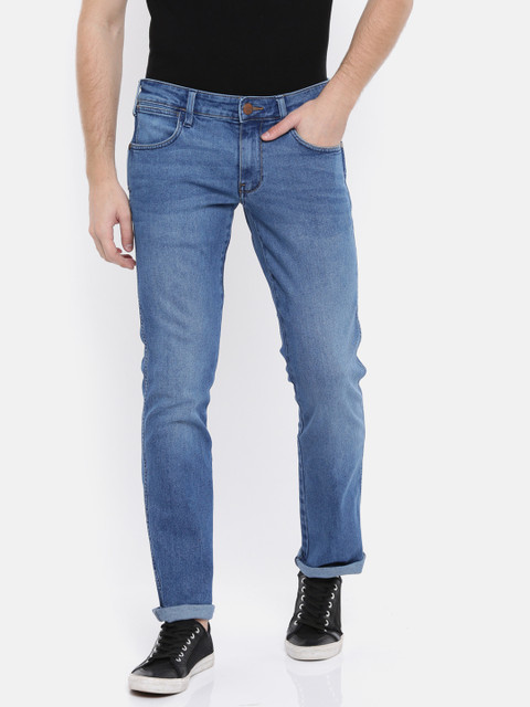

Wrangler Men Blue Rockville Regular Fit Low-Rise Clean Look Stretchable Jeans