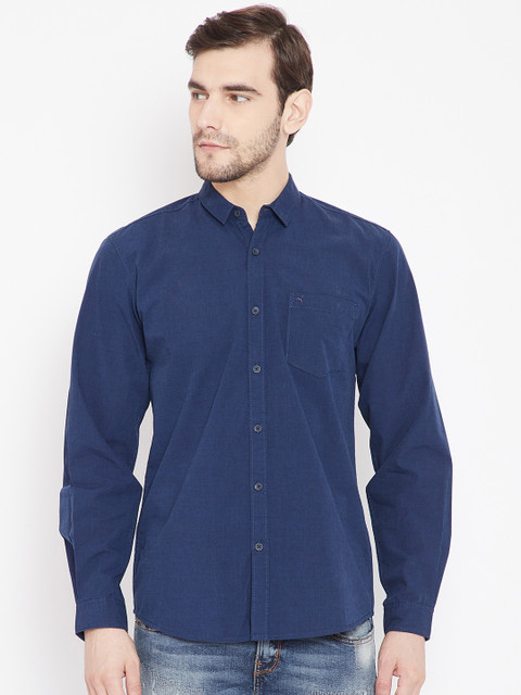

Wrangler Men Navy Blue Regular Fit Solid Casual Shirt