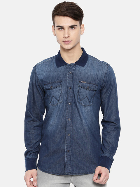 

Wrangler Men Navy Blue Slim Fit Faded Denim Casual Shirt