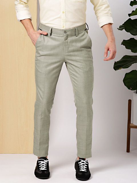 

INVICTUS Men Grey Slim Fit Checked Formal Trousers