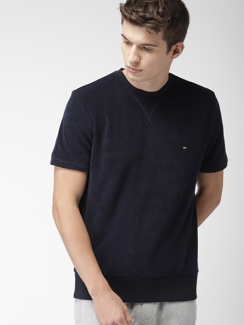 

Tommy Hilfiger Men Navy Blue Solid Round Neck T-shirt