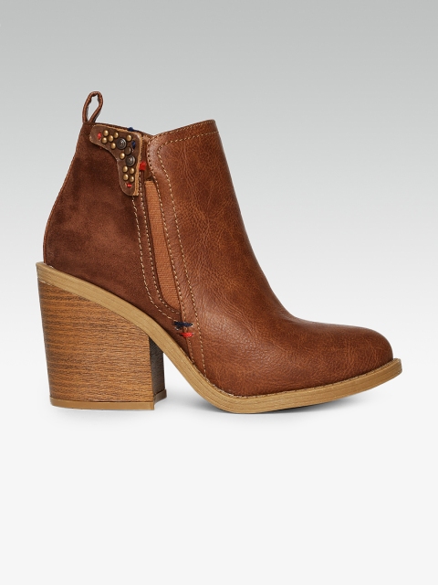 

ELLE Women Brown Solid Heeled Boots