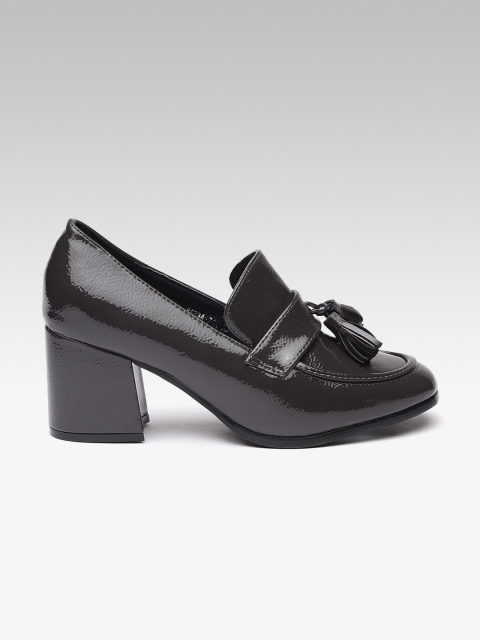 

ELLE Women Charcoal Grey Solid Tasseled Pumps