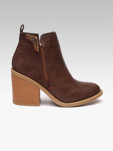 

ELLE Women Brown Solid Heeled Boots