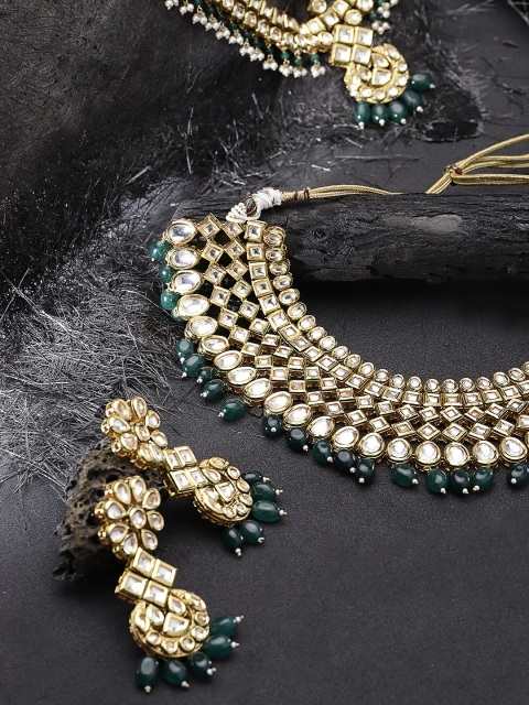 

Melani Borsa Green 18K Gold-Plated Kundan-Studded Jewellery Set