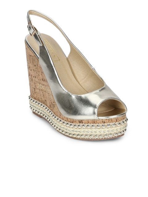 

Truffle Collection Women Muted Gold-Toned Solid Peep-Toes
