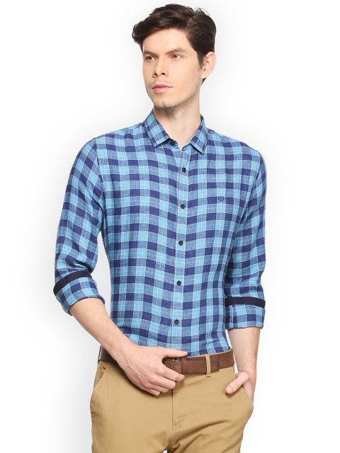 

Van Heusen Sport Men Blue Checked Slim Fit Linen Casual Shirt