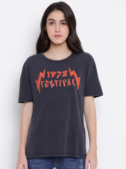 

ONLY Women Navy Blue Printed Round Neck T-shirt