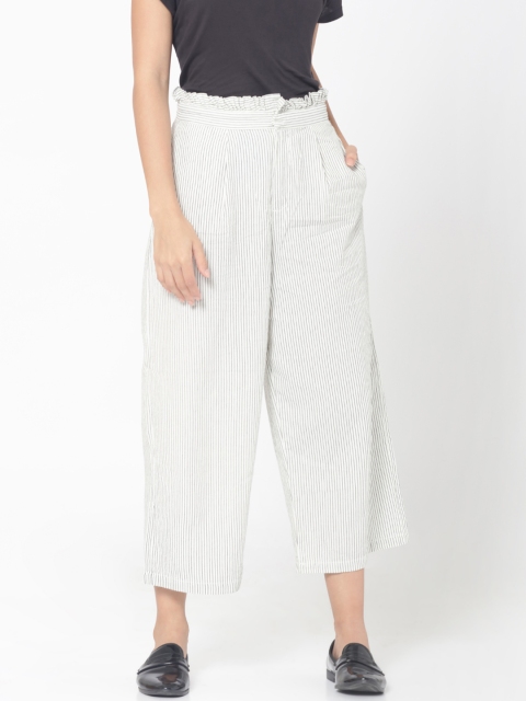 

ONLY Women Off-White & Black Loose Fit Striped Cropped Trousers