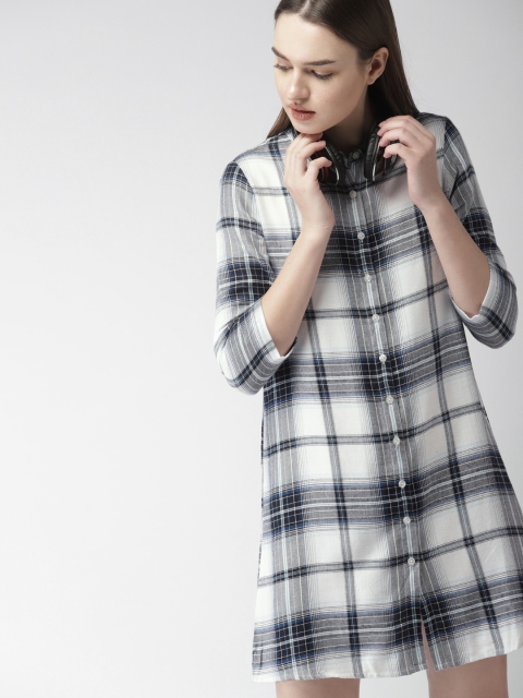 

Harvard Women White Checked Shirt Dress