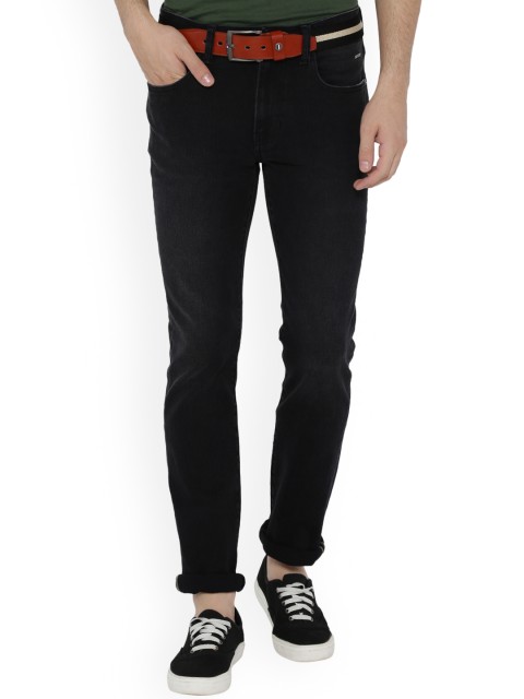 

V Dot Men Black Slim Fit Mid-Rise Clean Look Jeans