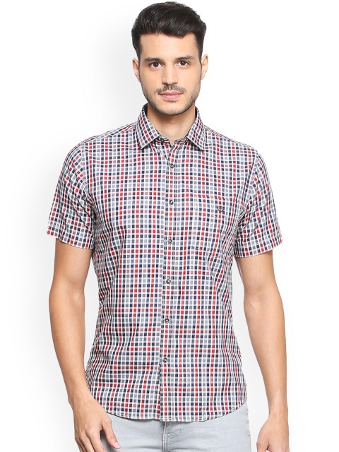 

Van Heusen Sport Men White & Blue Slim Fit Checked Casual Shirt