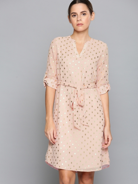 

Chemistry Women Cream-Coloured Printed Wrap Dress
