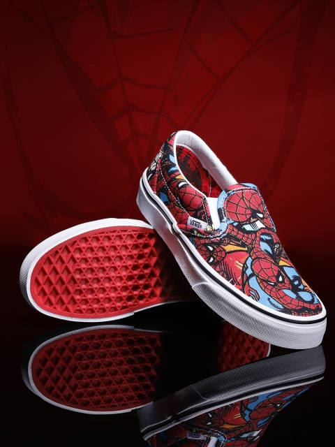 

Vans Unisex Black & Red Marvel Spiderman Printed Classic Slip-On Sneakers
