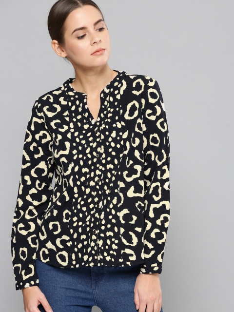 

Chemistry Women Black & Cream Printed Shirt Style Top