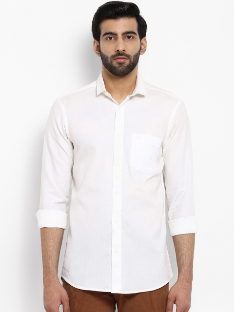 

ColorPlus Men White Tailored Fit Solid Casual Shirt