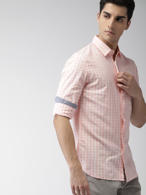 

Celio Men Pink & White Slim Fit Checked Casual Shirt