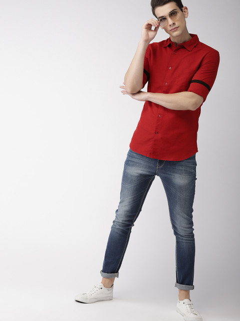 

Celio Men Red Slim Fit Solid Casual Shirt