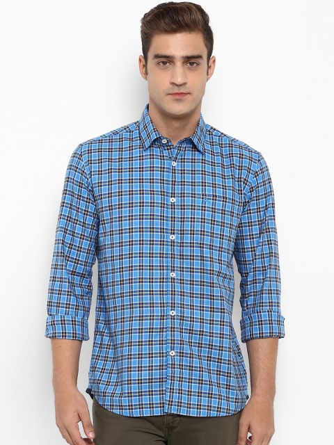 

Parx Men Blue Slim Fit Checked Casual Shirt
