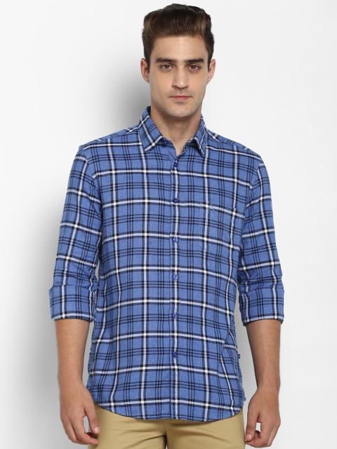 

Parx Men Blue Slim Fit Checked Casual Shirt