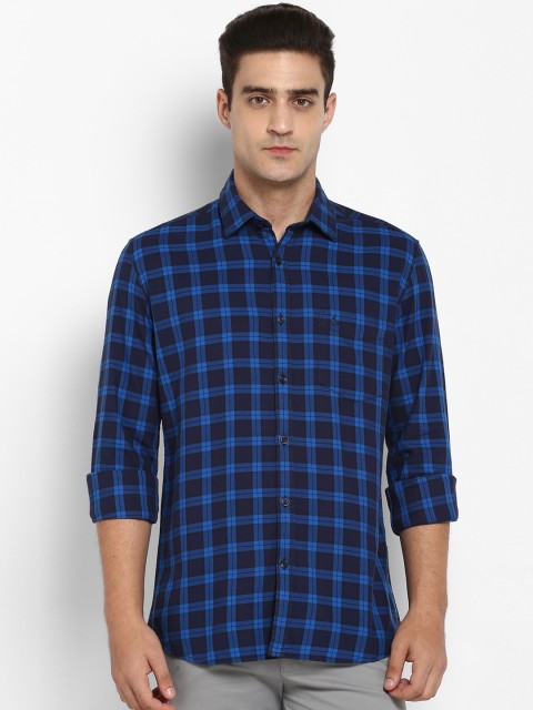 

Parx Men Blue Slim Fit Checked Casual Shirt