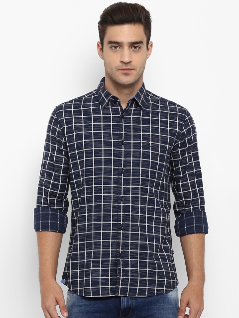 

Parx Men Blue & White Slim Fit Checked Casual Shirt